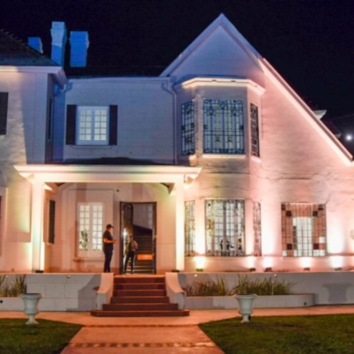 Música, danza y gastronomía en el Chalet Cantoni