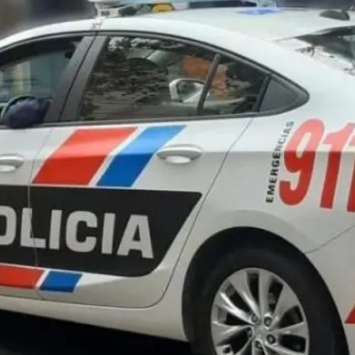 Cargaba una mochila llena de droga e intentó huir de la policía