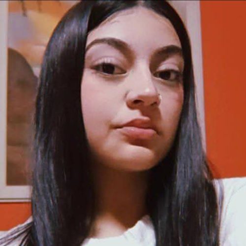 Buscan intensamente a una adolescente