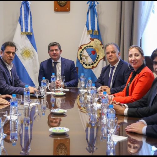 Orrego recibió la visita del ministro del Interior, Lisandro Catalán