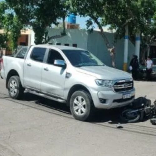 Fuerte accidente terminó con un motociclista hospitalizado