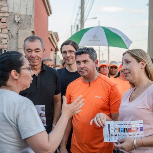 Orrego caminó Pocito junto a los candidatos del Frente XSanJuan y destacó la importancia de la obra pública