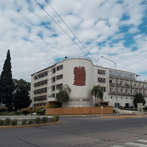 Calor, ráfagas y tormentas para hoy