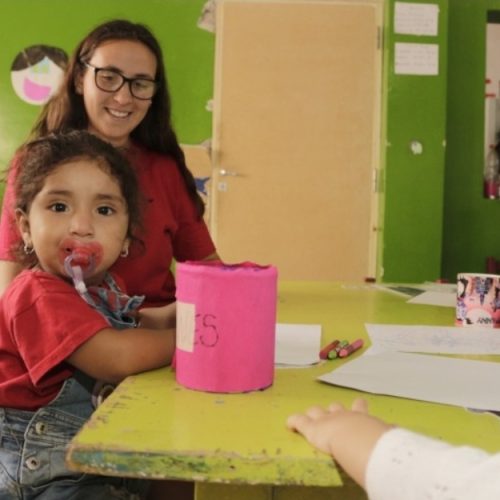 Los Jardines de Cosecha suman campaña de vacunación y salud bucal para niños