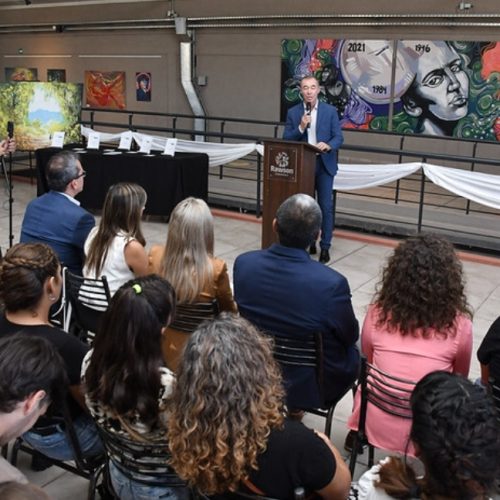 Premiación del Concurso Literario “Palabras que Renacen”