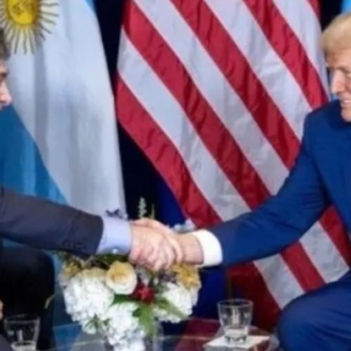 Donald Trump aseguró que está abierto a firmar un acuerdo de libre comercio con Argentina