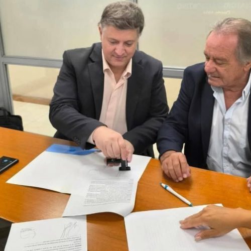 El intendente de 25 de Mayo firmó convenio con la Fundación Sanatorio Argentino
