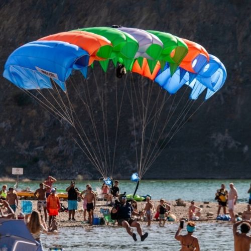 El paracaidismo tendrá en Punta Negra un evento único en Argentina