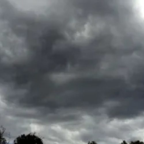 Nublado y una máxima de 18° grados