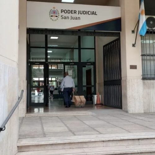 Convocatoria para cubrir una vacante de juez de primera instancia en el fuero familiar