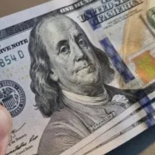 El dólar blue se mantuvo estable en San Juan: $1.200 para la venta