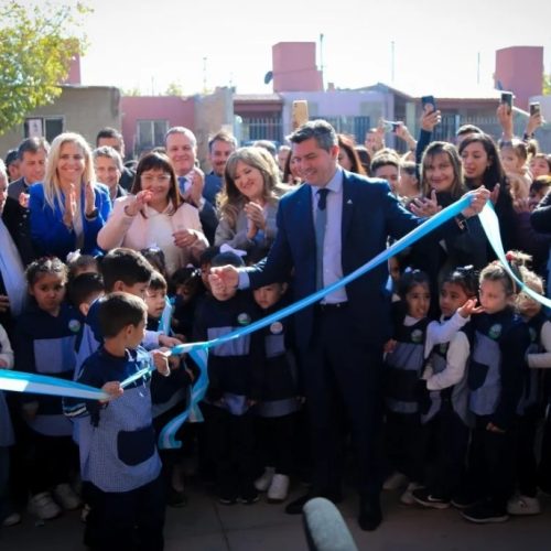 Marcelo Orrego inauguró una escuela de Nivel Inicial en Chimbas