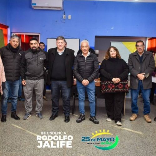 Entrega de Aportes Institucionales en 25 de Mayo