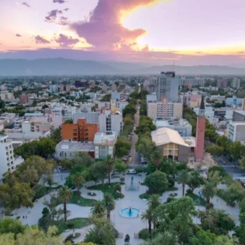 Calor y tormenta serán parte de la jornada de hoy viernes