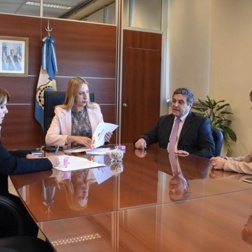 Gobierno agilizará los servicios del Registro Civil en la Casa de San Juan en Buenos Aires