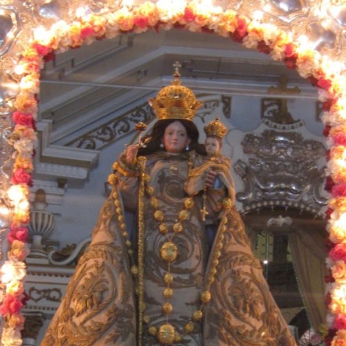 Traz cruzar la cordillera llega a San Juan la Virgen de Andacollo
