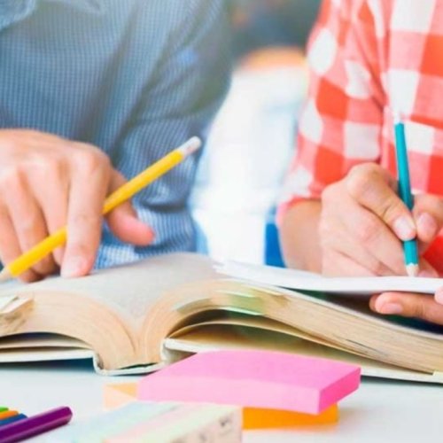 Clases de apoyo escolar gratuitas en Santa Lucía