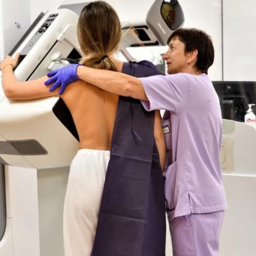 Se realizará una nueva noche de las mamografías en nueve centros de salud con obtención de turnos