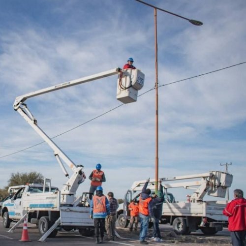 La Municipalidad de 25 de Mayo continúa avanzando con un importante recambio del alumbrado público LED