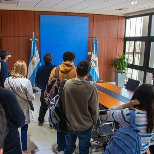 La Legislatura abrió sus puertas al arte junto a la colección Artify