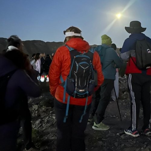 El Sendero de Luna Llena volvió a convocar a visitantes de todo el país y del exterior