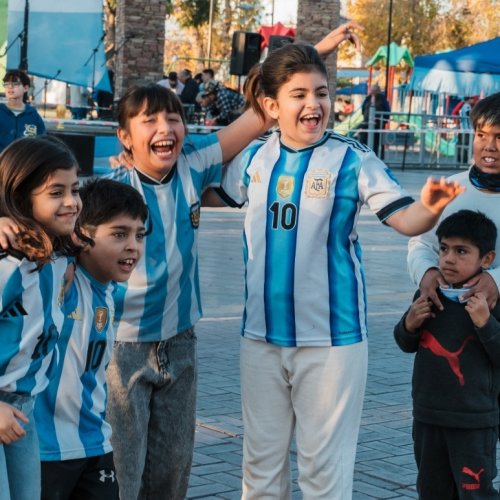 Rawson se llena de propuestas para disfrutar en familia: ferias, capacitación, Fan Fest y la gran Fiesta del Chocolate
