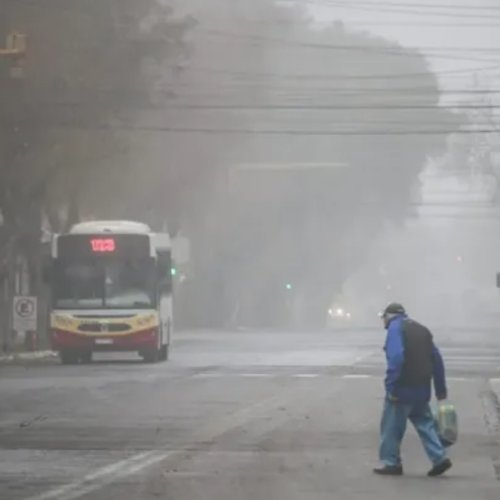 Viernes frío y con neblina