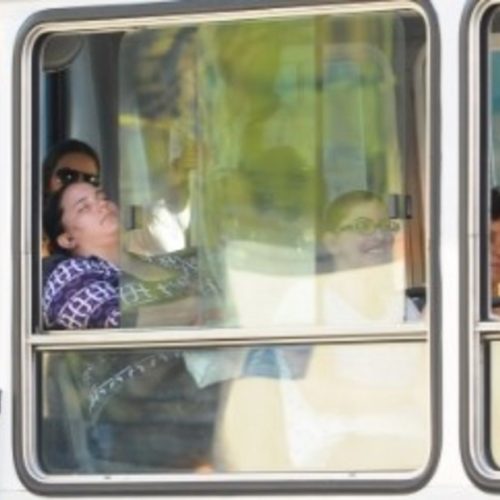 Viajar desde las Casuarinas, hasta el centro de San Juan en la Red Tulum, sin aire acondicionado inhumano