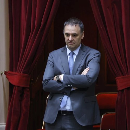 Mal clima con Adorni en el gobierno: “Le va a costar caro”