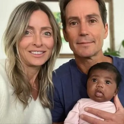 Una pareja estadounidense demanda a una clínica de fertilidad por implantar embrión equivocado