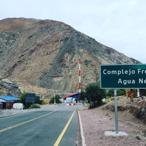 Consejos y números útiles al momento de utilizar el paso de agua negra