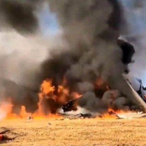El impactante momento en que se estrelló el avión en Corea del Sur