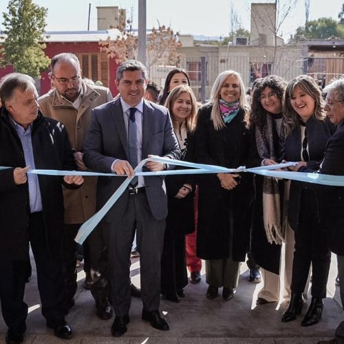 Orrego inauguró el moderno edificio de la Escuela Blas Parera en Rivadavia