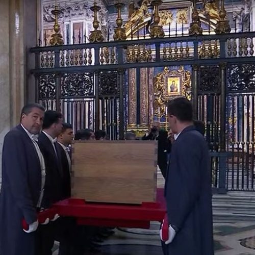¡Francisco eterno!: el Papa ya descansa en paz en la basílica de Santa María la Mayor