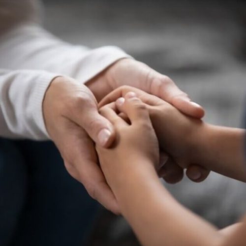 Buscan familias de San Juan, que quieran adoptar a dos niñas 
