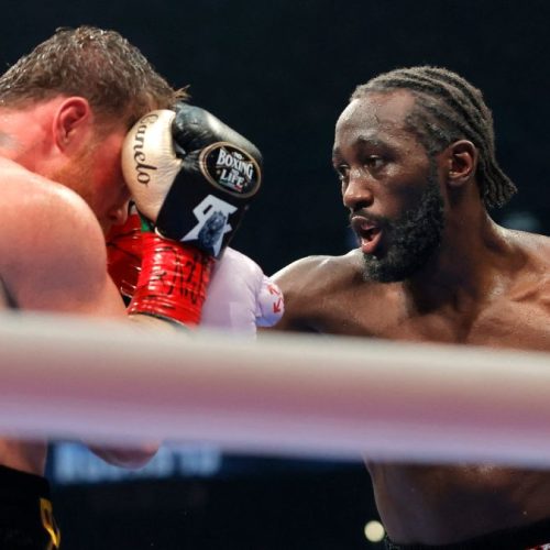 El impactante golpe de Terrence Crawford a Canelo Álvarez que definió una histórica pelea para el boxeo: “Lo llevó a una nueva dimensión”