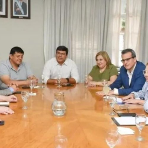 Intendentes peronistas le piden al gobernador una reunión