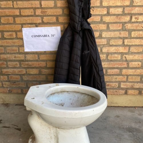 Se robo un inodoro en Chacritas y lo detuvieron