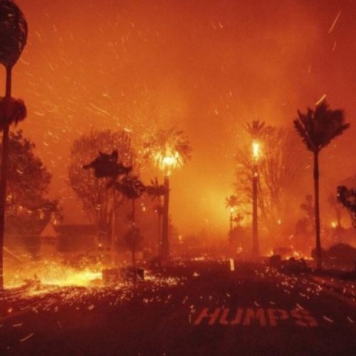 La cifra de fallecidos asciende a 16 en los incendios forestales de Los Ángeles