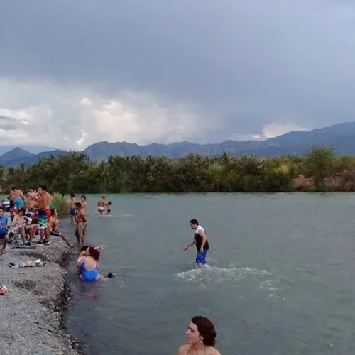 El acceso al río San Juan será gratis, con zonas habilitadas y contará con seguridad