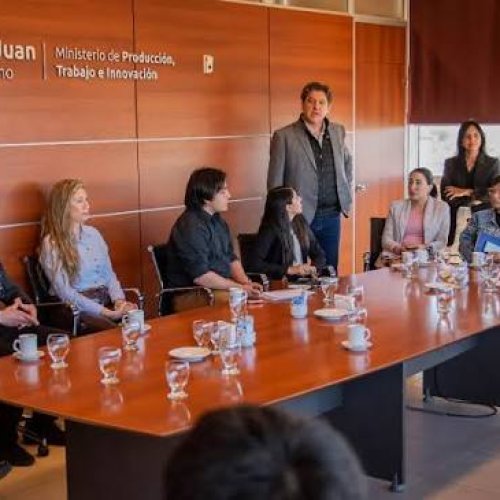 El Ministerio de Producción presentó un nuevo programa para mejorar la sanidad y productividad del membrillo en Jáchal