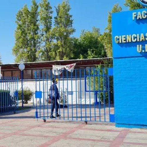 La Facso abrió las inscripciones para el ingreso 2027 con un nuevo cursillo