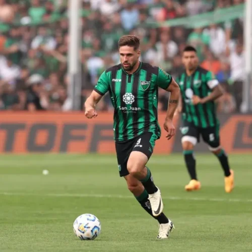 San Martín recibe a Tristán Suárez en un duelo clave por el Reducido