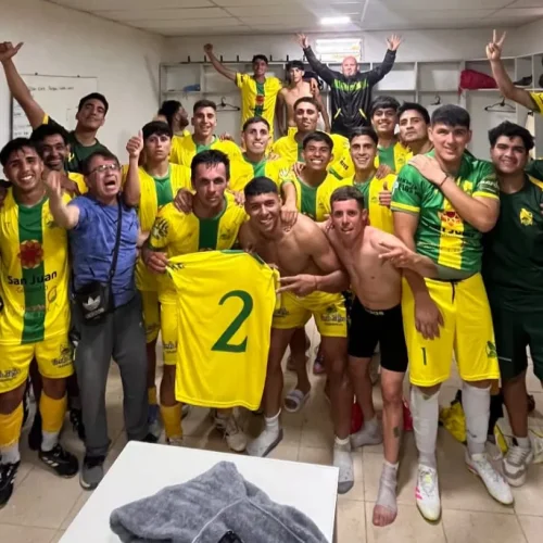 REGIONAL AMATEUR: Peñaflor complicó aún más a Desamparados, que continúa sin victorias y último