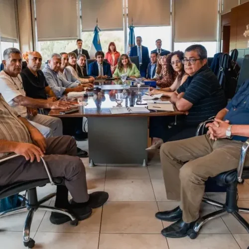 Amet y Udap aceptaron la propuesta de Gobierno, este será el sueldo docente desde Octubre  $943.999