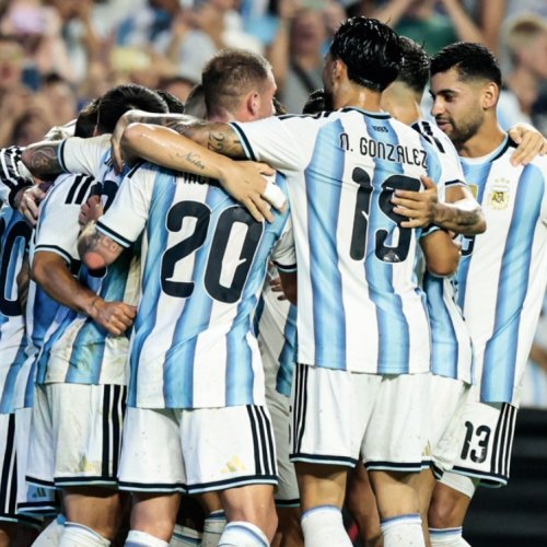 Scaloni recupera a una pieza clave y define el equipo para enfrentar a Cabo Verde