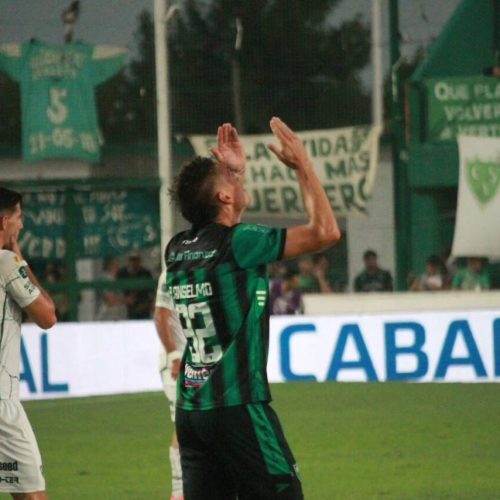 Logro marcar el primer gol en primera, pero no  suma tres puntos